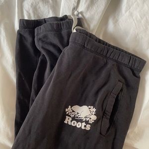 Roots sweatpants with pockets